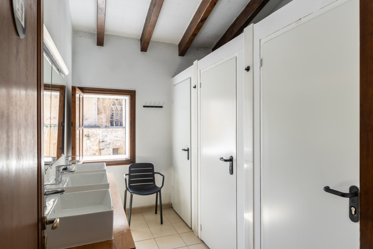 Zona de wcs en nuestro baño compatido
