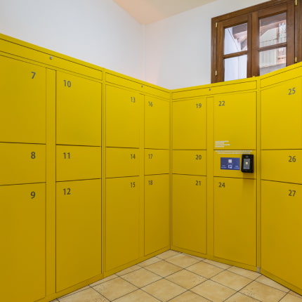 Old Town Lockers, en la plaza Jose Maria Cuadrado